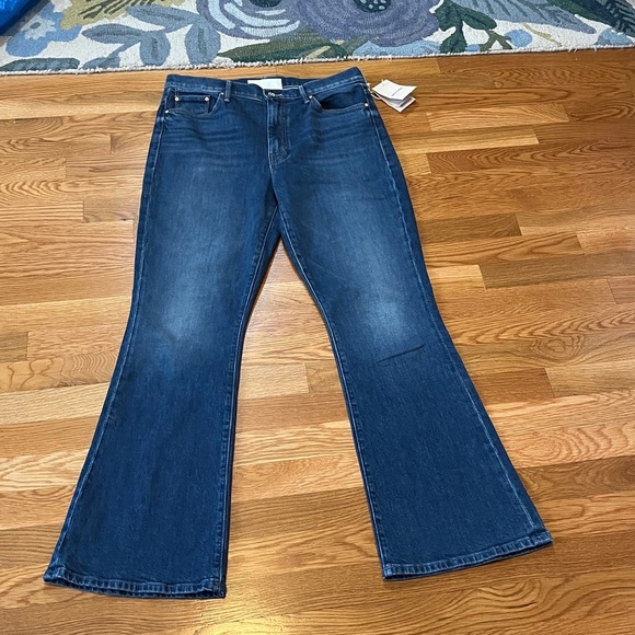 MOTHER The Weekender Skimp High-Rise Flare Jeans Size 31 NWT - Picture 6 of 16